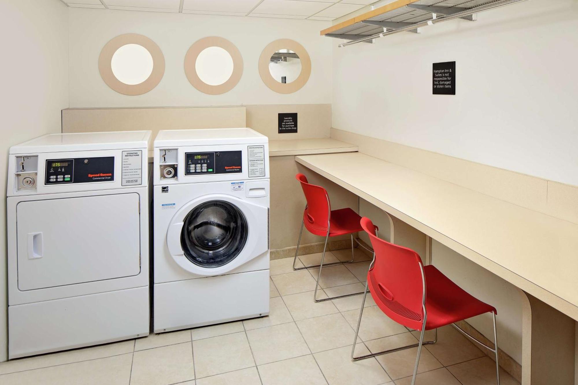 Hampton & Houston-medical Center-nrg Park Hotel 3*